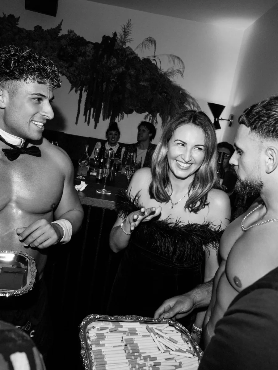 “Taxt oyunları”nın aktrisasının “18+” doğum günü…