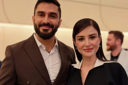 “Elə bil Özge Gürellə 100 ildi tanış idik” 