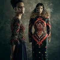 Rüfət İsmayıl Qarabağ ornamentlərindən istifadə etdi