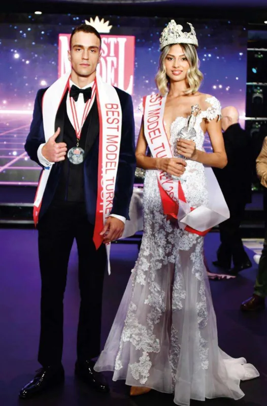 “Oğlanlar Erkan Özermanı masaj etsə, dərəcə qazanar” – Qalmaqal