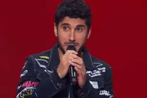 İndidən onu çempion elan etdi - VİDEO