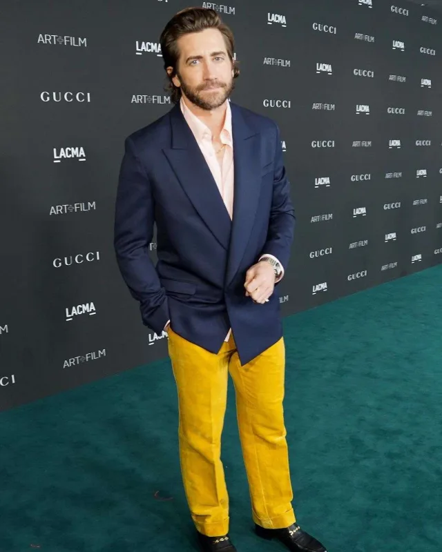 Qırmızı xalçanın diqqət çəkənləri... - FOTOLAR