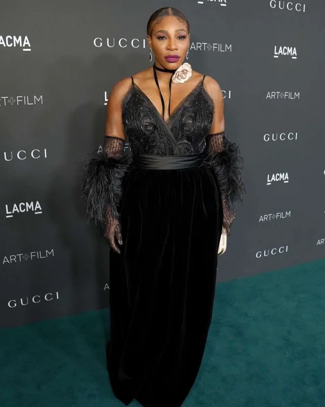 Qırmızı xalçanın diqqət çəkənləri... - FOTOLAR