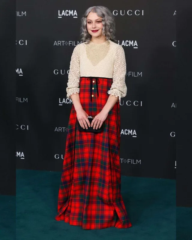 Qırmızı xalçanın diqqət çəkənləri... - FOTOLAR