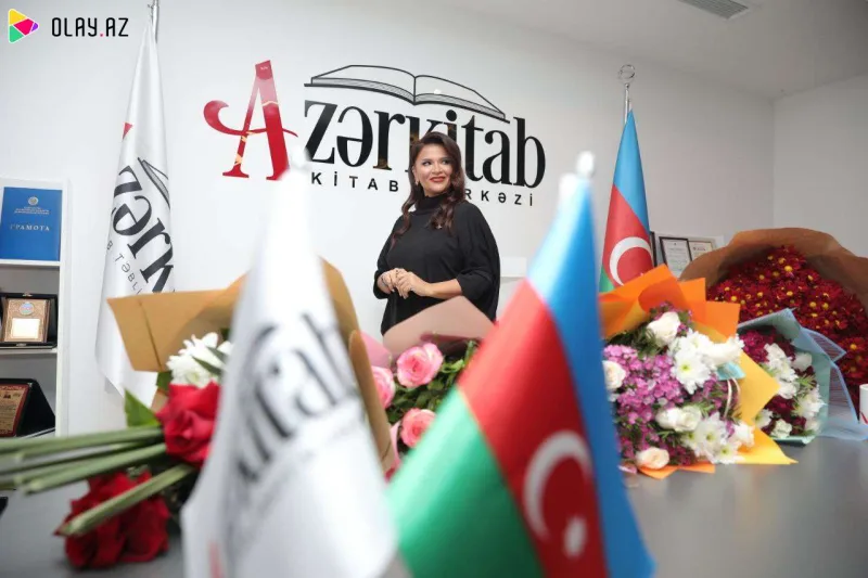 Xumar "Şuşa" təqdimatında kövrəldi - FOTOLAR