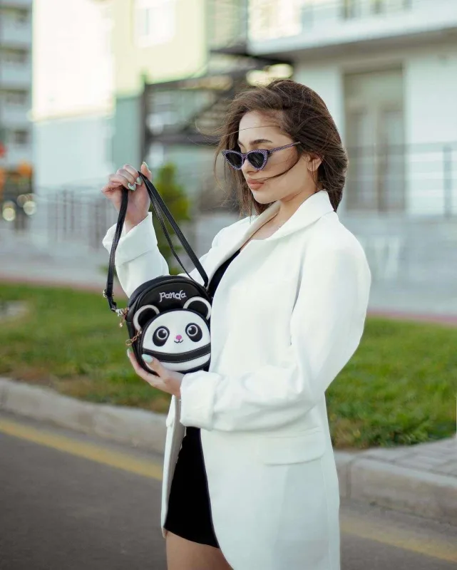 Daha bir “giveaway” davası- “Pulumu geri qaytarın”