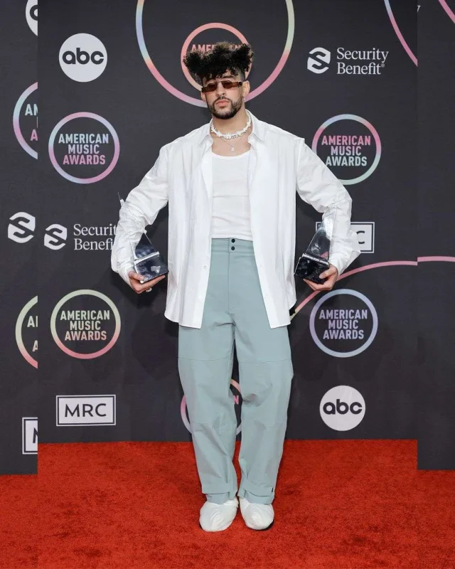 Qırmızı xalçaya damğa vuranlar...