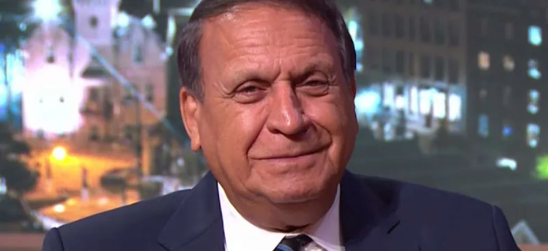 “Armudu stəkanda çay əvəzi araq içirdilər”