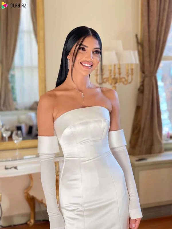 204 minlik üzük, 48 minlik gəlinlik... - FOTOLAR