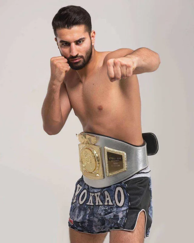 Türk idmançı azərbaycanlı arvadından 1 milyon istəyir