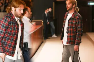 Qala gecəsinə əsa ilə qatıldı - Fotolar