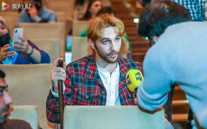 Qala gecəsinə əsa ilə qatıldı - Fotolar