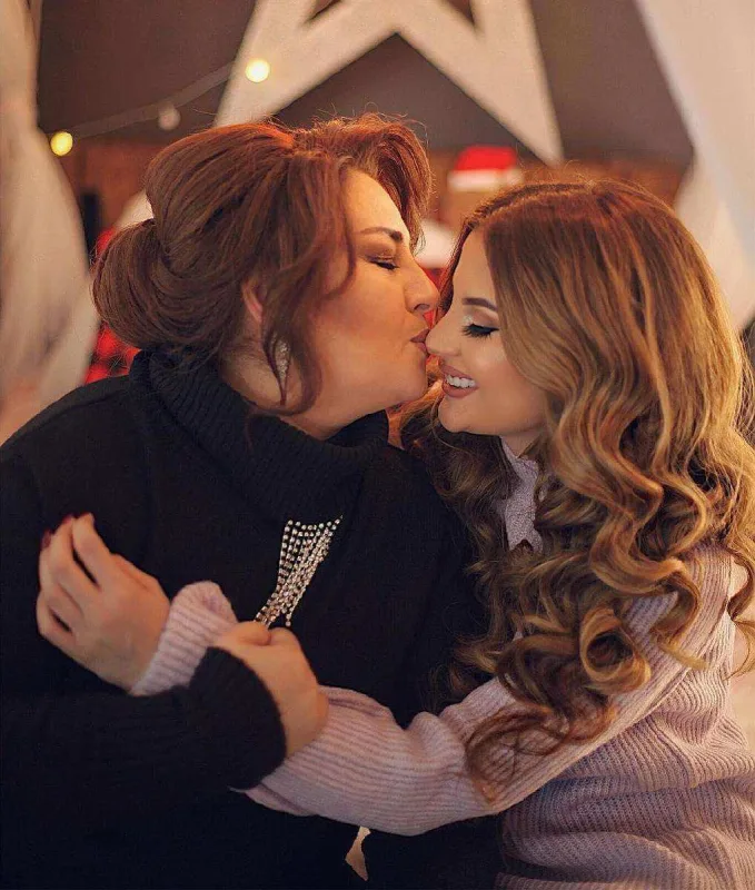 Aybəniz Haşımovanın həyatı kitab olur