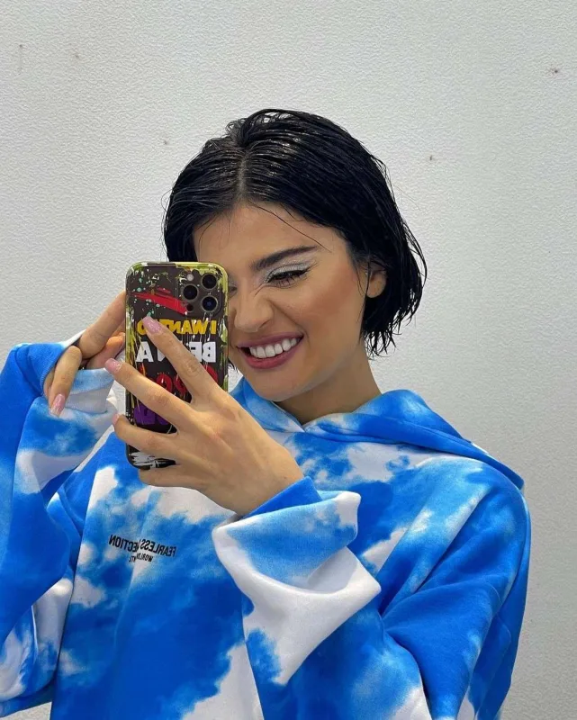 İzləyicisi Üzeyirinkindən 20 dəfə çoxdur – “Spotify”da müğənnilərimiz