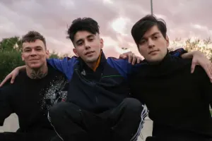 “Odnoklassniki”də bizimkiləri də dinləyiblər