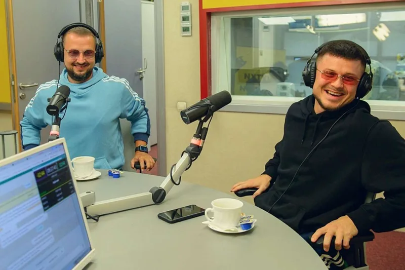 “Odnoklassniki”də bizimkiləri də dinləyiblər