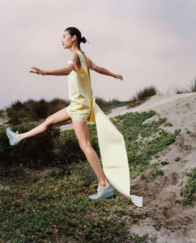 “Vogue” üzü görən şərqi asiyalı ilk qadın…