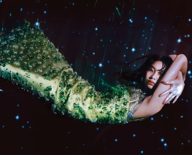 “Vogue” üzü görən şərqi asiyalı ilk qadın…