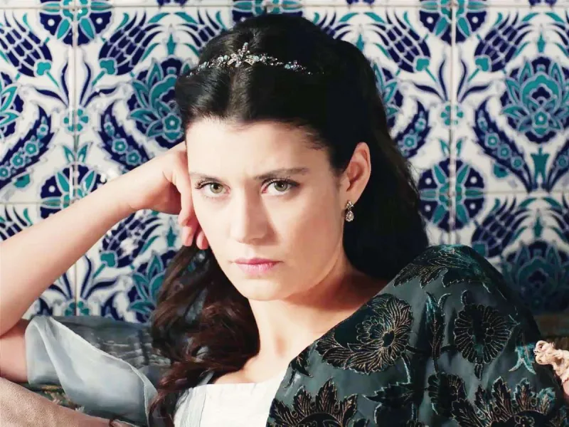 “Ən uğursuz layihəm “Kösem”dir” – Beren Saatdan etiraf