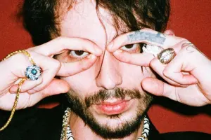 “Spotify”da ötən həftə kim lider oldu?