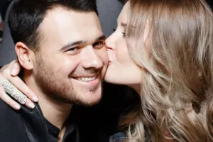 Eminin Maldivdə gizli toyu olub?