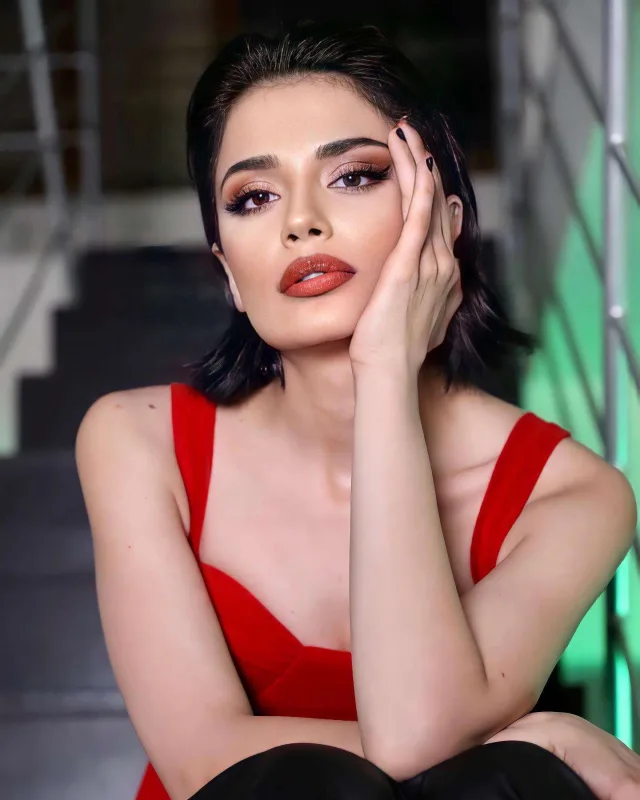 Hissə yarım milyon ödədilər