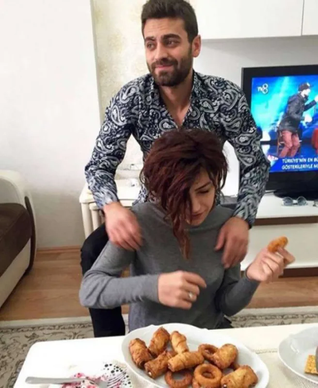 Röya qardaşının nişanında niyə yox idi?