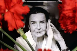 Fatma Giriklə vida - Yenilənib