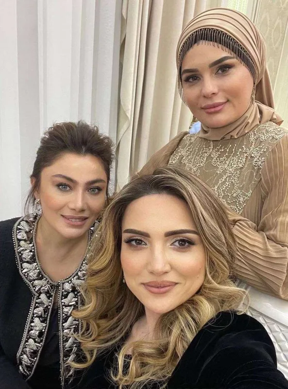 Alim Qasımovun nəvəsinin toyundan görüntülər