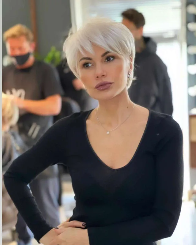 Nərgiz Cəlilova görünüşündə dəyişiklik etdi