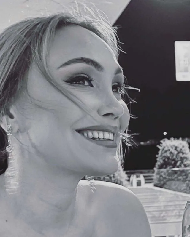 “Heç kəsi və heç nəyi ciddiyə almayın”