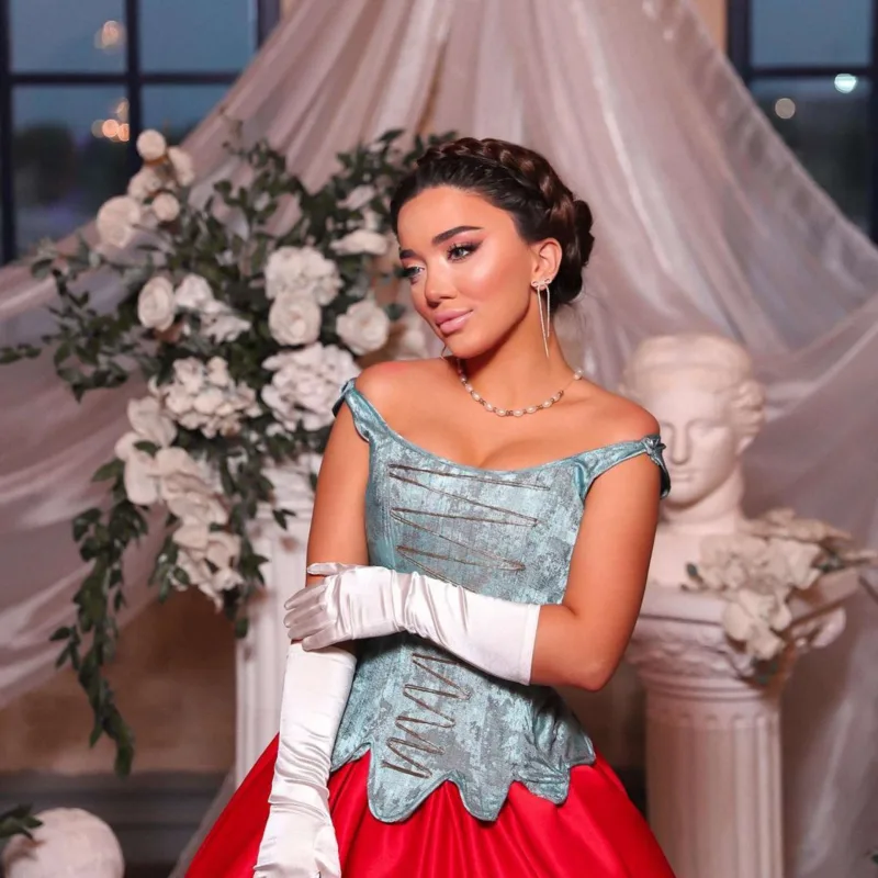 “Mavi quş” üçün özünü müğənni etdi