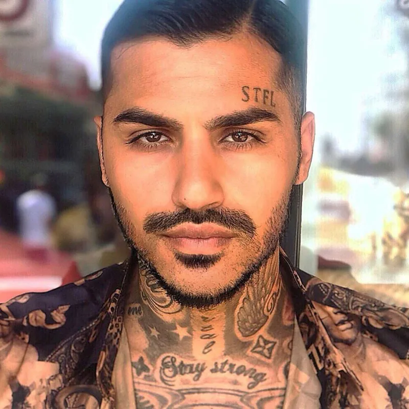 Azərbaycanlı məşhur zorlamaya görə həbs olundu