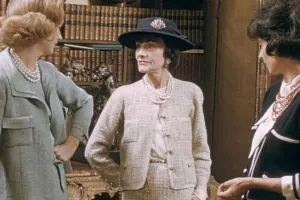 Moda həvəskarları üçün yeni serial...