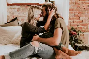 Sevgililər gününü evdə maraqlı keçirin!