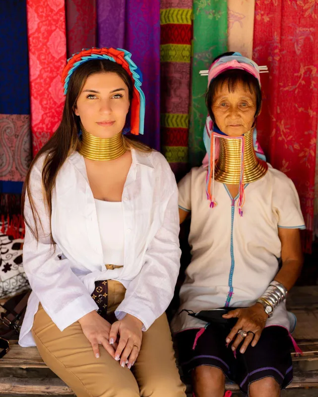 “Halqaları çıxarsalar, boyunları sına bilər” - Bu dəfə Taylandda