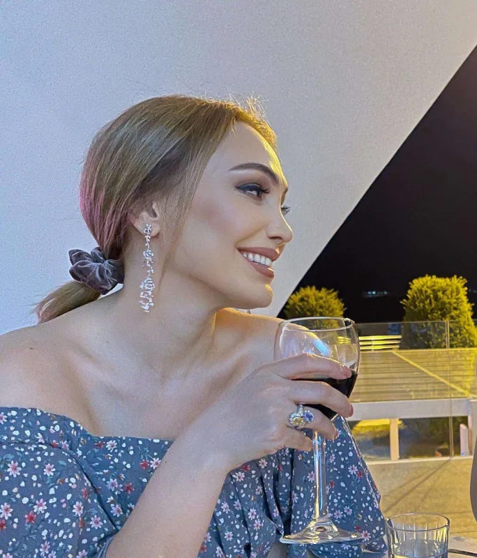 “Qeybət əxlaqsızlıq deyil, amma sevgi ya seks əxlaqsızlıqdır?”