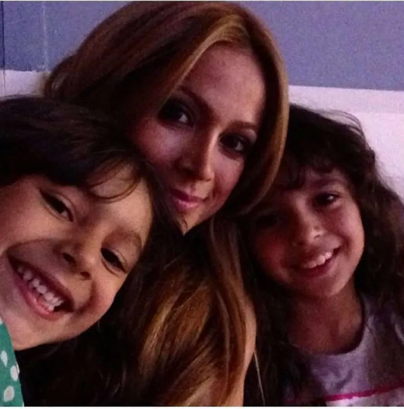 “Gicbəsərlər rəy yazır deyə, uşaqlarımı paylaşmıram”