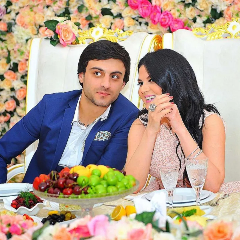 “Səni mən qadın etmişəm, gəlinlik geyindirmişəm” - Dadodan Natavana