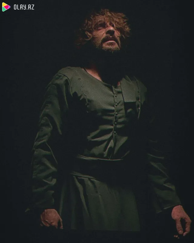 Təhsil naziri “Mənəm mən...” tamaşasında - Video