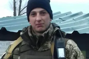 TikTok-da ulduza çevrilən ukraynalı hərbçi - Video