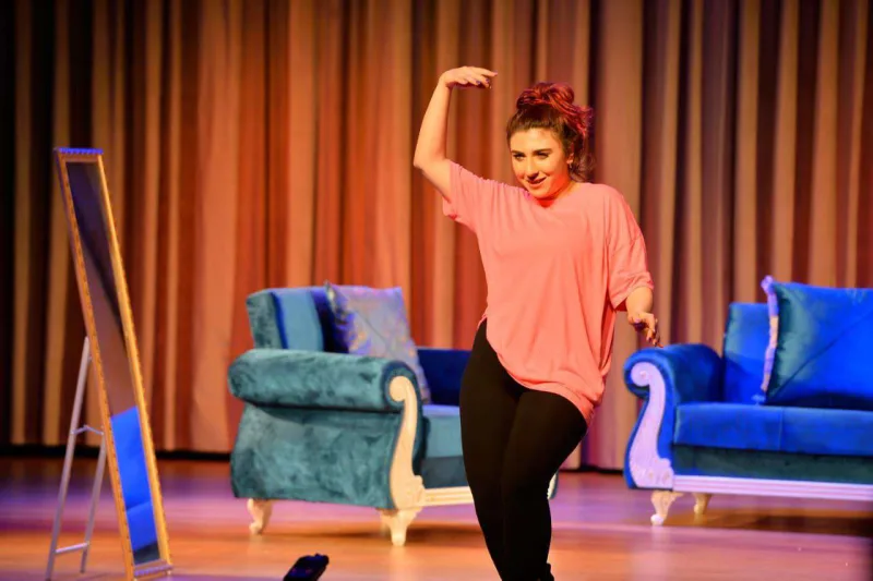 "Solğun sevgilər” yeni səhnəsində