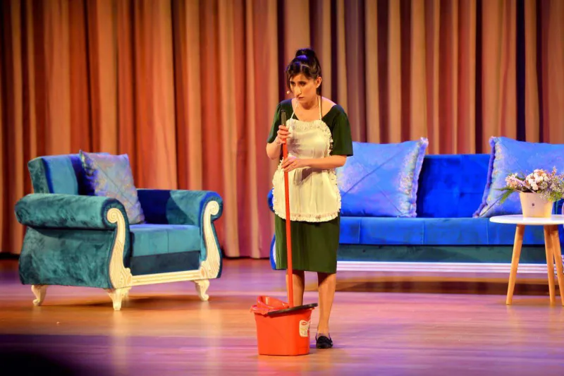 "Solğun sevgilər” yeni səhnəsində