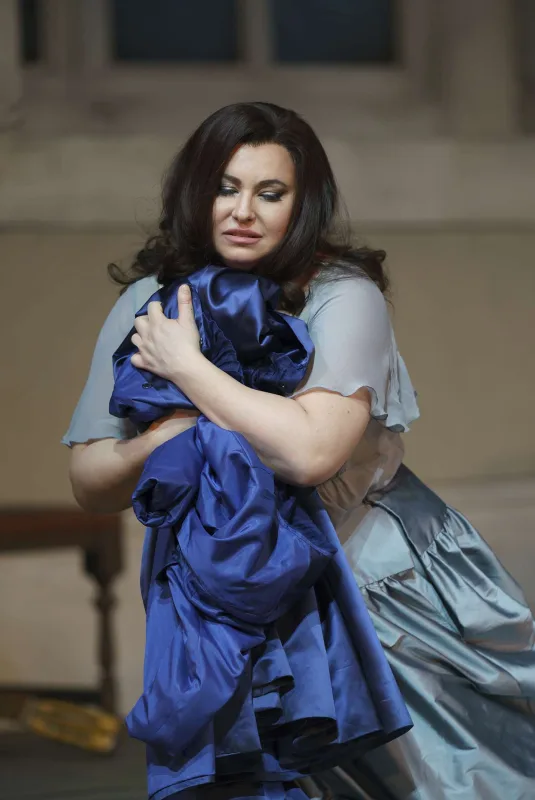 Netrebkonu ukraynalı müğənni əvəzlədi