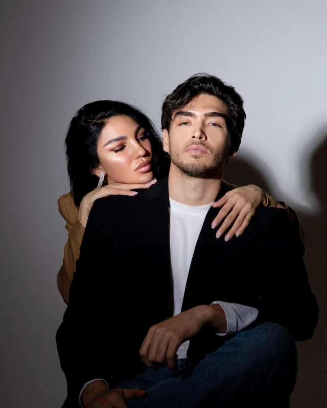 Azərbaycanlı modeldən türk ərinə ad günü təbriki