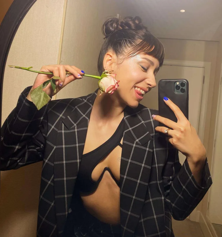 “Mənim konsertimə hoş gəlmişsiniz!” – Zeynep Bastık Bakıda