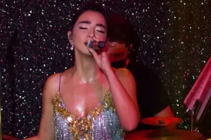 Öykü  “Xudayar təsnifi”ni ifa etdi - Video