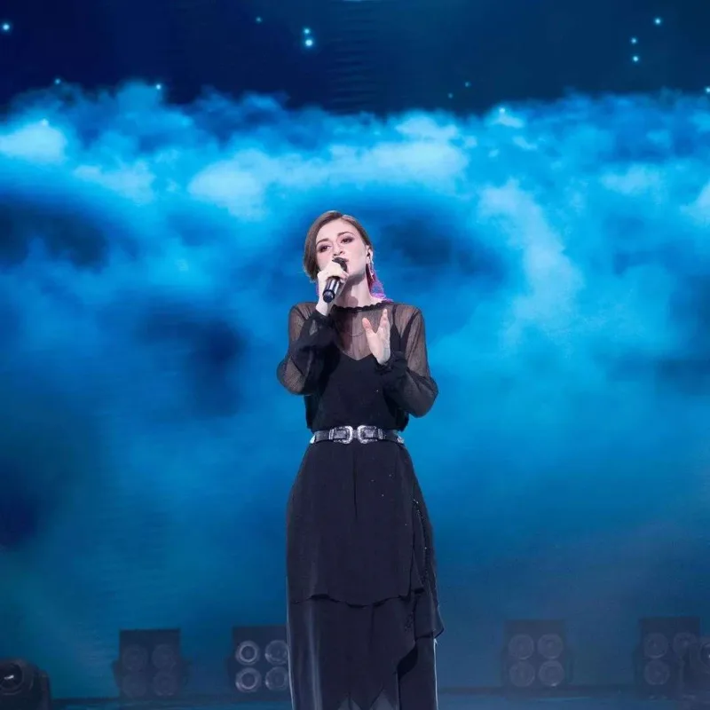 Mədinənin Avroviziya üçün hazırladığı mahnı!