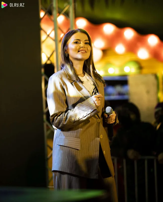 Məşhurlar xalq konsertində!