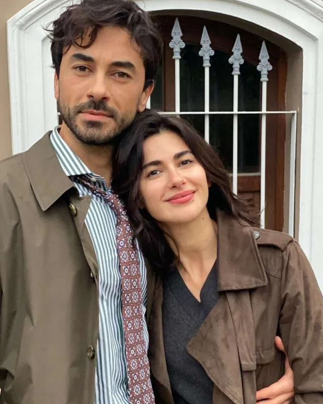 Nəsrinin çantasında nələr var? - Video